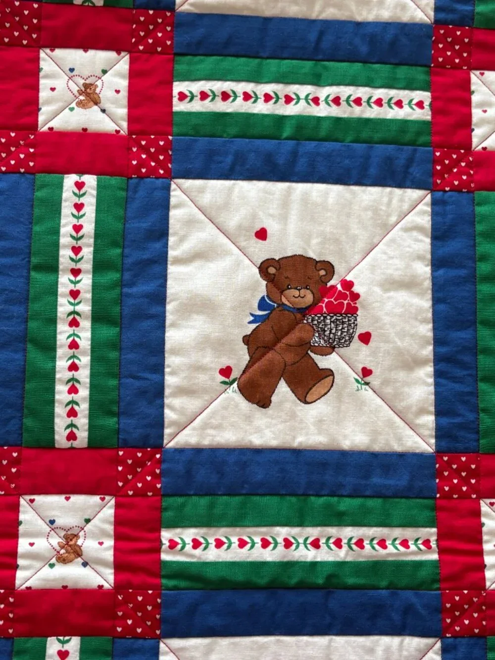 Handmade Quilted Throw Teddy Bear Heart Valentine Squares Cornerstones Nursery